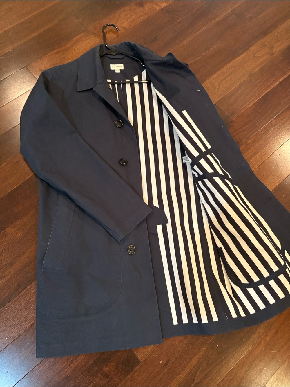 Club Monaco Men's Navy Single-Breasted Trench Coat - size M
